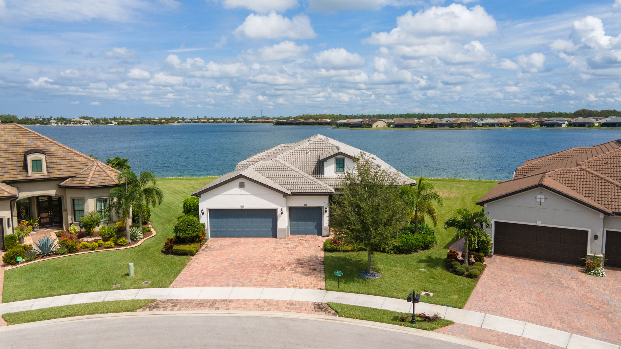 14319 Shores Ct, Estero, FL 33928, US Photo 27