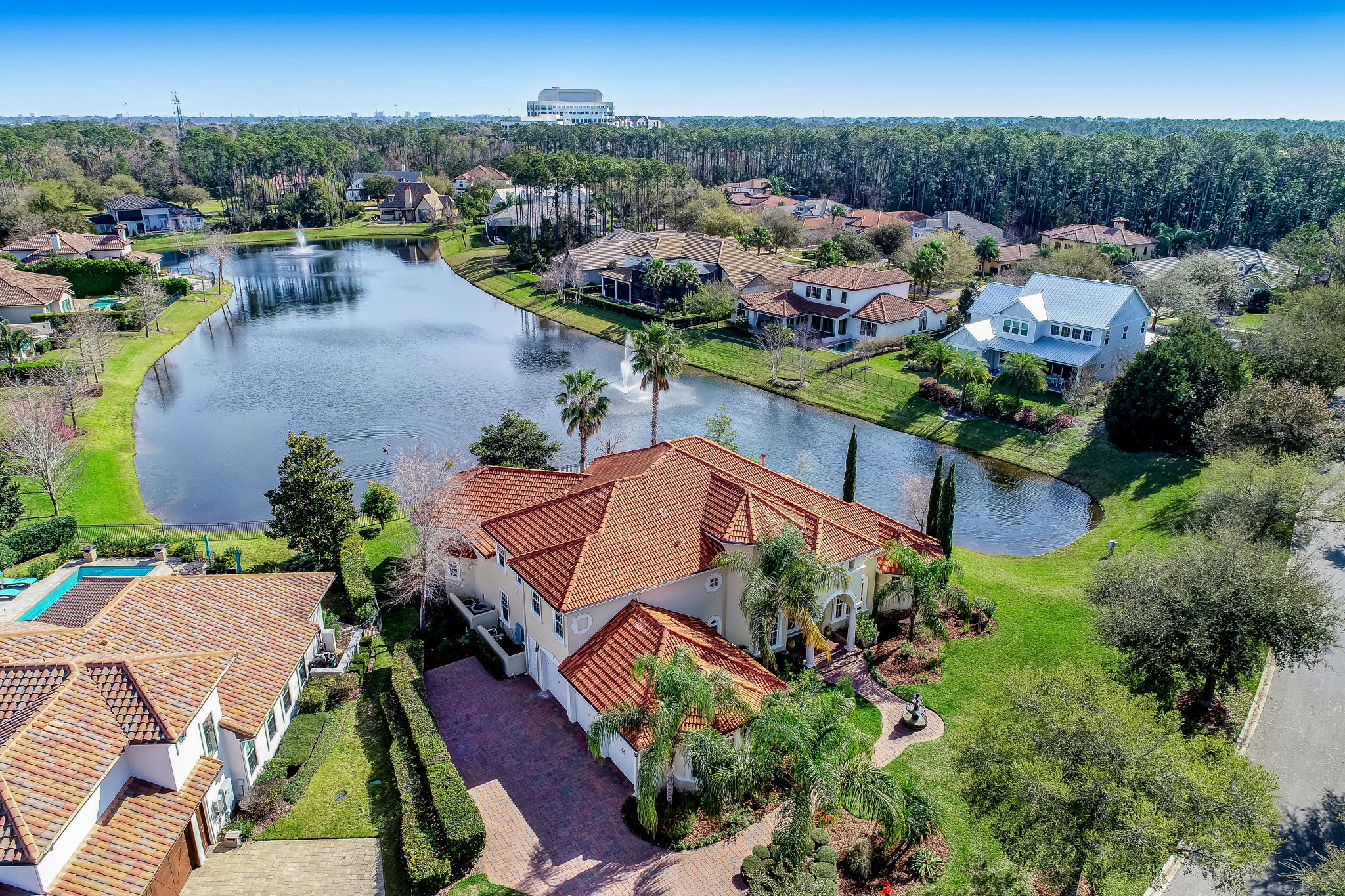 Close to Mayo Clinic & the Beach