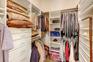 Walk in Closet