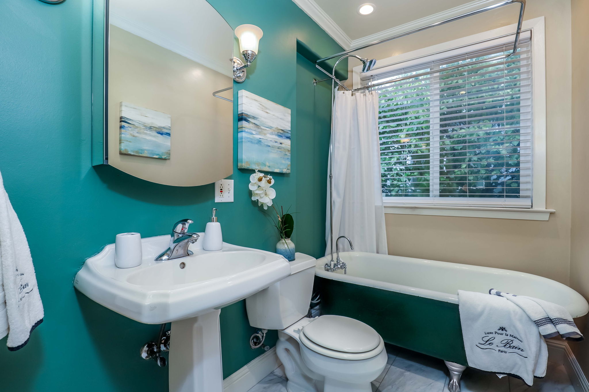 608 61st St, Oakland, CA 94609, US Photo 10