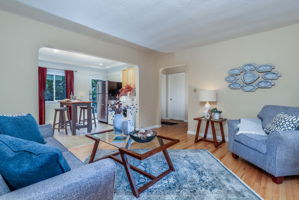 608 61st St, Oakland, CA 94609, US Photo 3