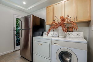 608 61st St, Oakland, CA 94609, US Photo 8