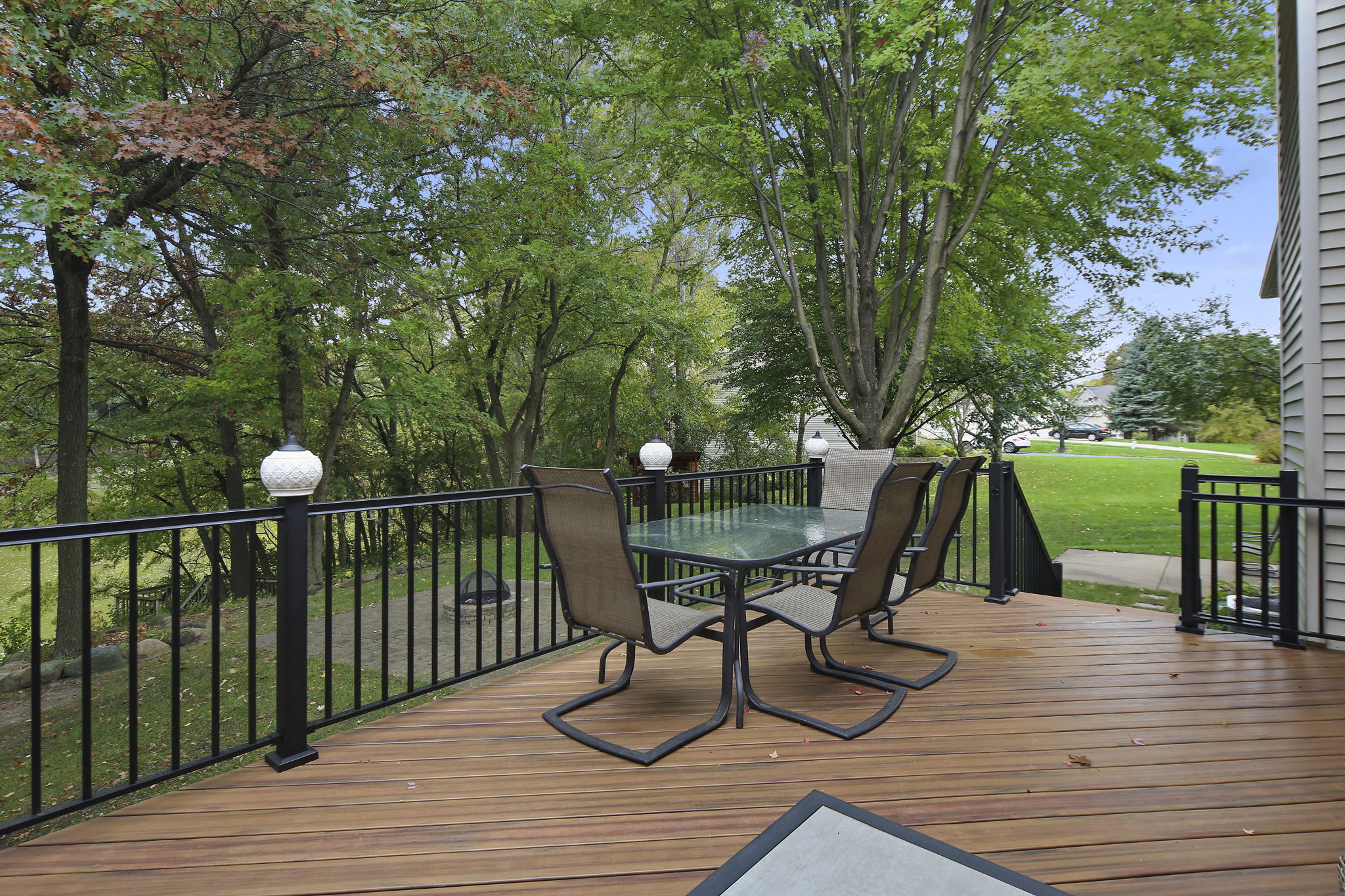 1990 Safari Trail, Eagan, MN 55122, US Photo 11
