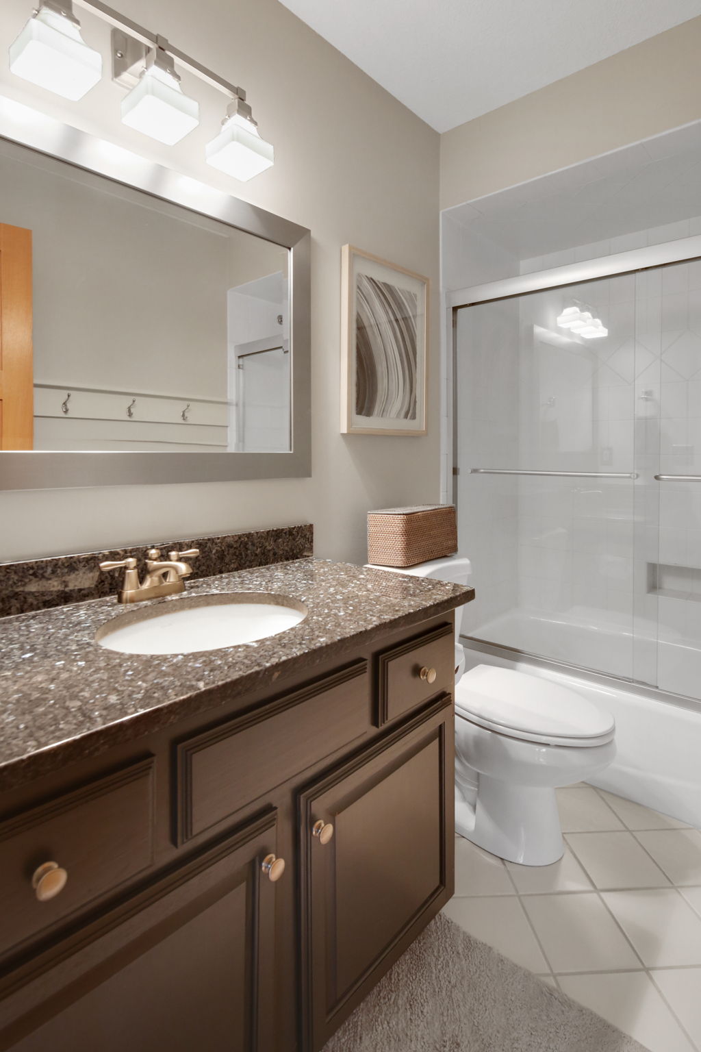 1990 Safari Trail, Eagan, MN 55122, US Photo 35