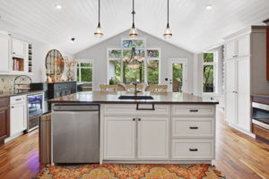 1990 Safari Trail, Eagan, MN 55122, US Photo 18