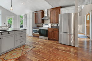 1990 Safari Trail, Eagan, MN 55122, US Photo 21
