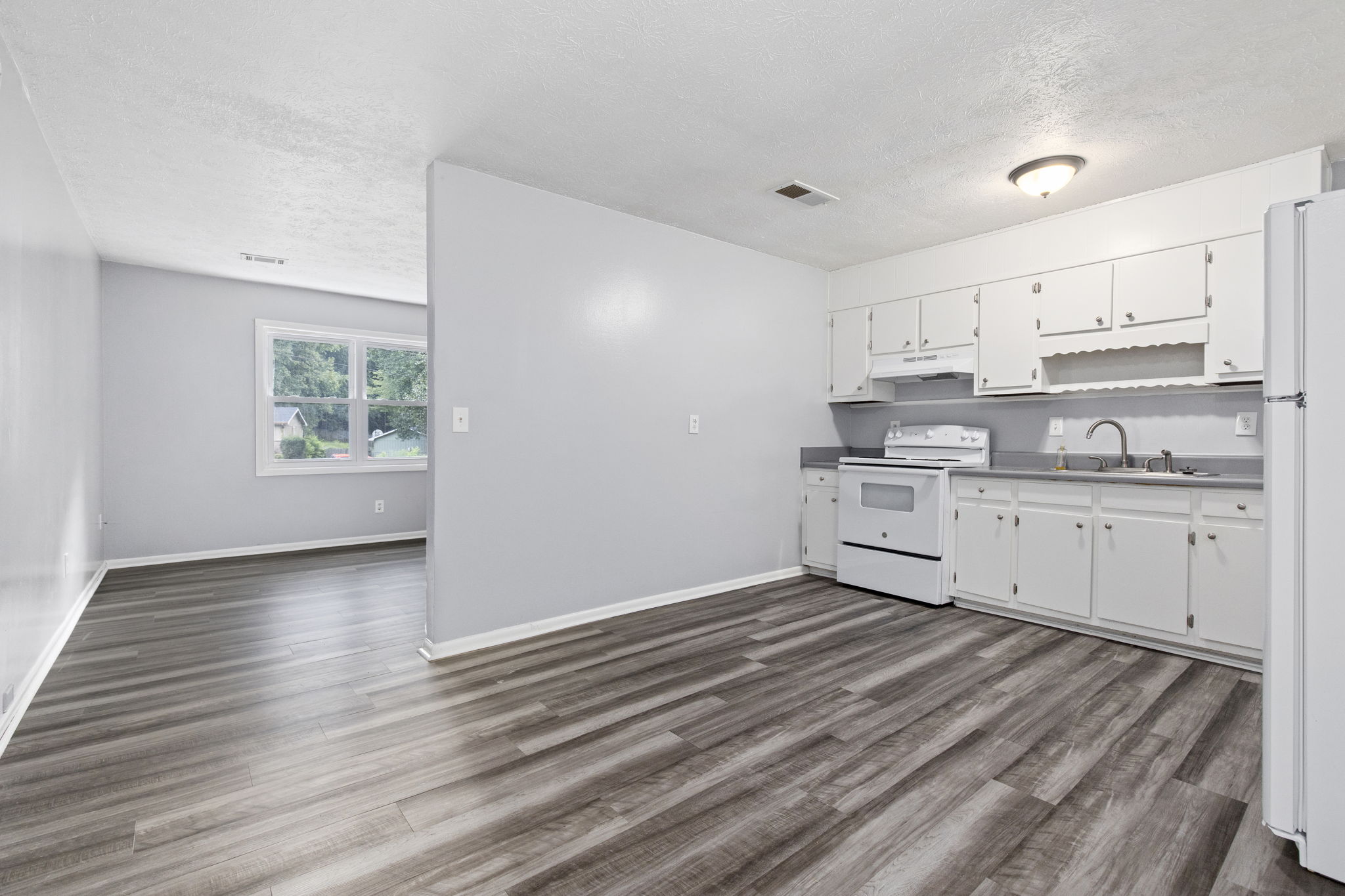 3791 S Ridge Dr, Lithia Springs, GA 30122, USA Photo 9