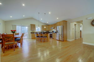 38 Forest Rd, Milford, CT 06461, US Photo 11