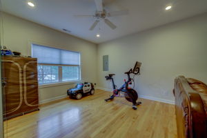 38 Forest Rd, Milford, CT 06461, US Photo 40