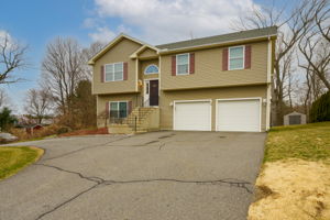 38 Forest Rd, Milford, CT 06461, US Photo 1
