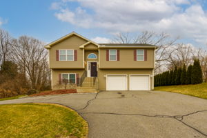 38 Forest Rd, Milford, CT 06461, US Photo 0