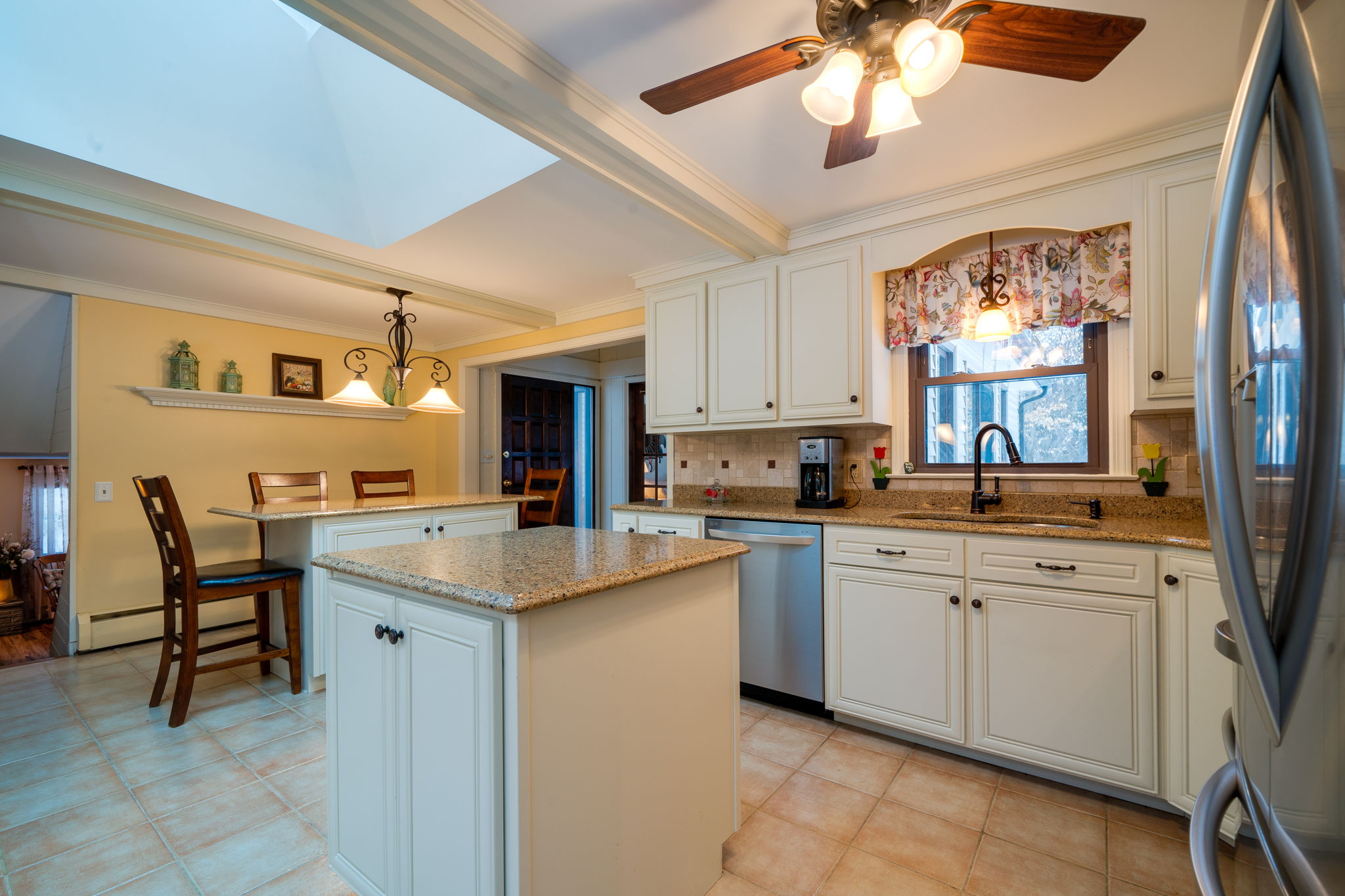 419 Camp St, Bristol, CT 06010, US Photo 12