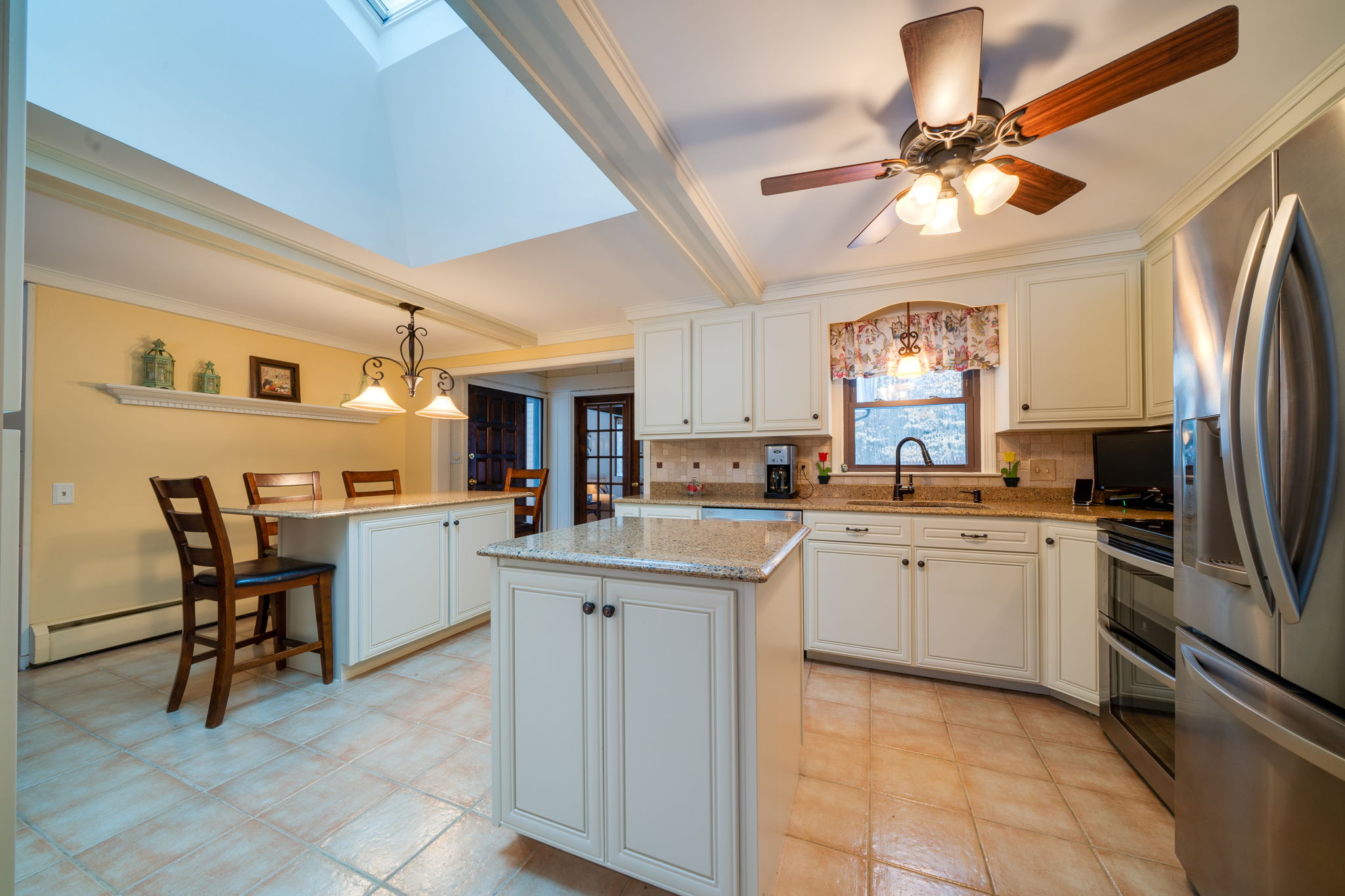 419 Camp St, Bristol, CT 06010, US Photo 19