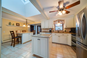 419 Camp St, Bristol, CT 06010, US Photo 18