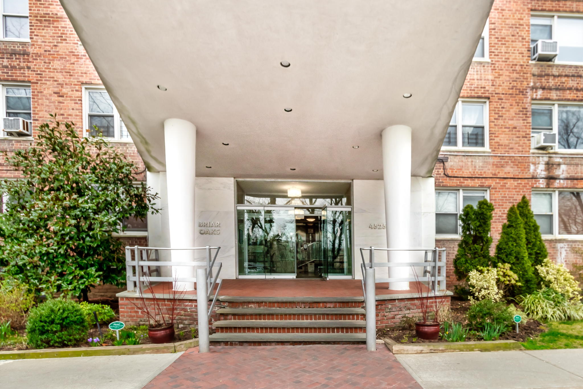 4525 Henry Hudson Pkwy, Bronx, NY 10471, USA Photo 27
