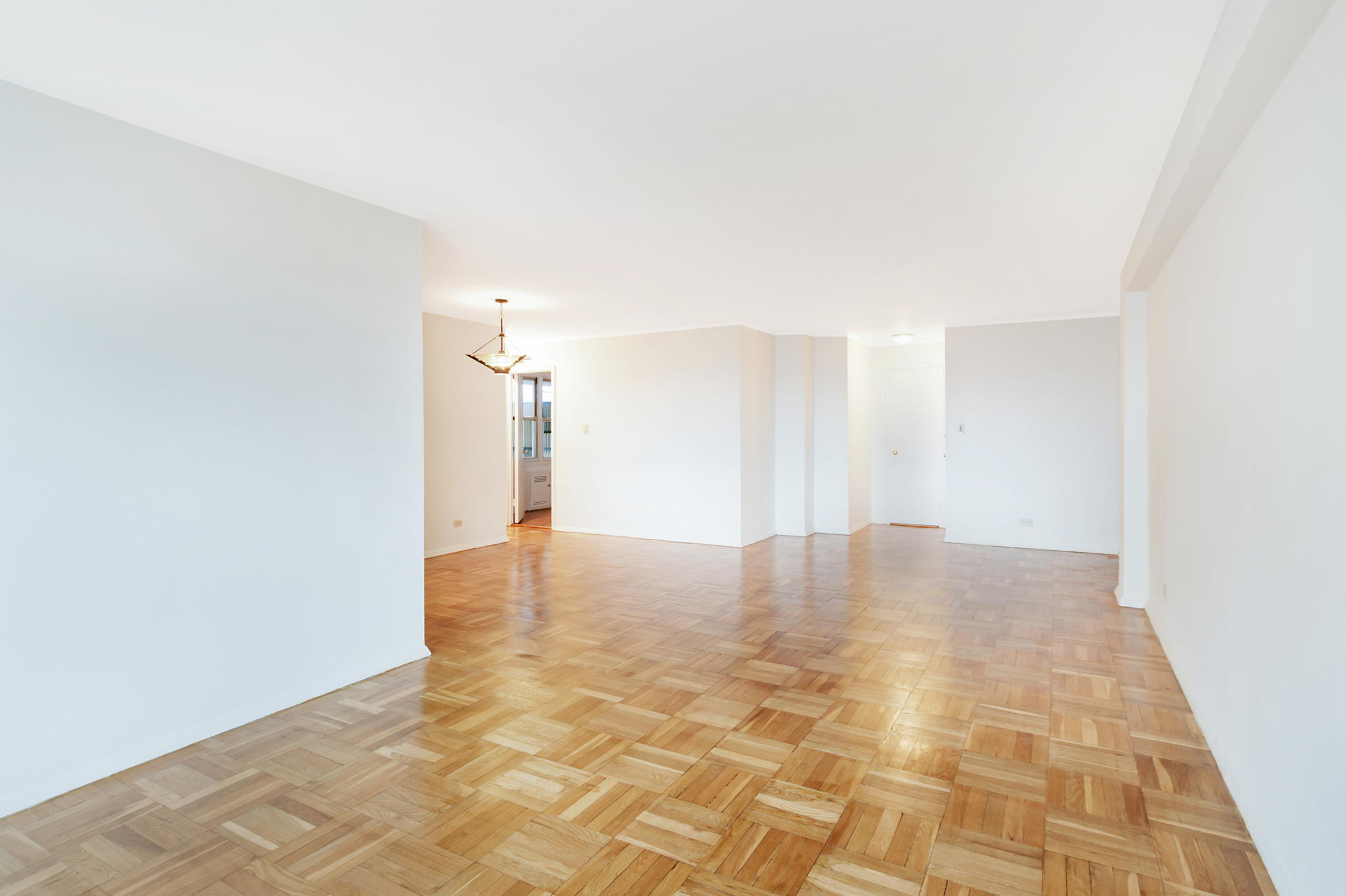 4525 Henry Hudson Pkwy, Bronx, NY 10471, USA Photo 7