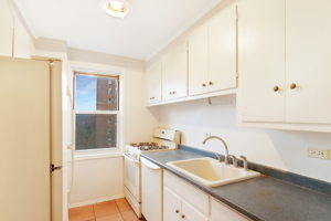 4525 Henry Hudson Pkwy, Bronx, NY 10471, USA Photo 9