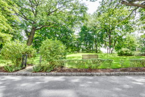 4525 Henry Hudson Pkwy, Bronx, NY 10471, USA Photo 30