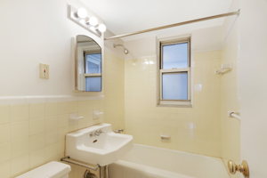 4525 Henry Hudson Pkwy, Bronx, NY 10471, USA Photo 22