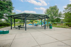 742 Genesee Dr, Naperville, IL 60563, USA Photo 22