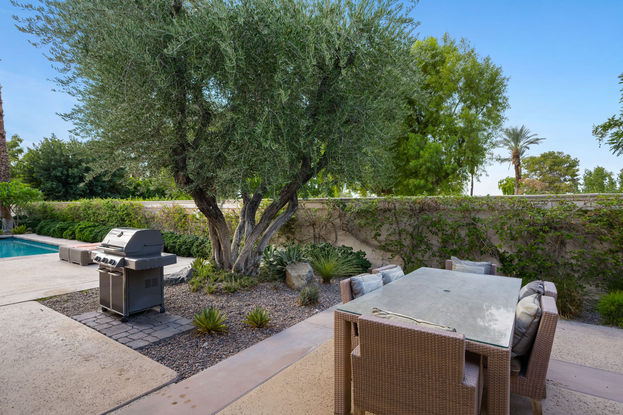 75156 Pepperwood Dr, Indian Wells, CA 92210, USA Photo 39