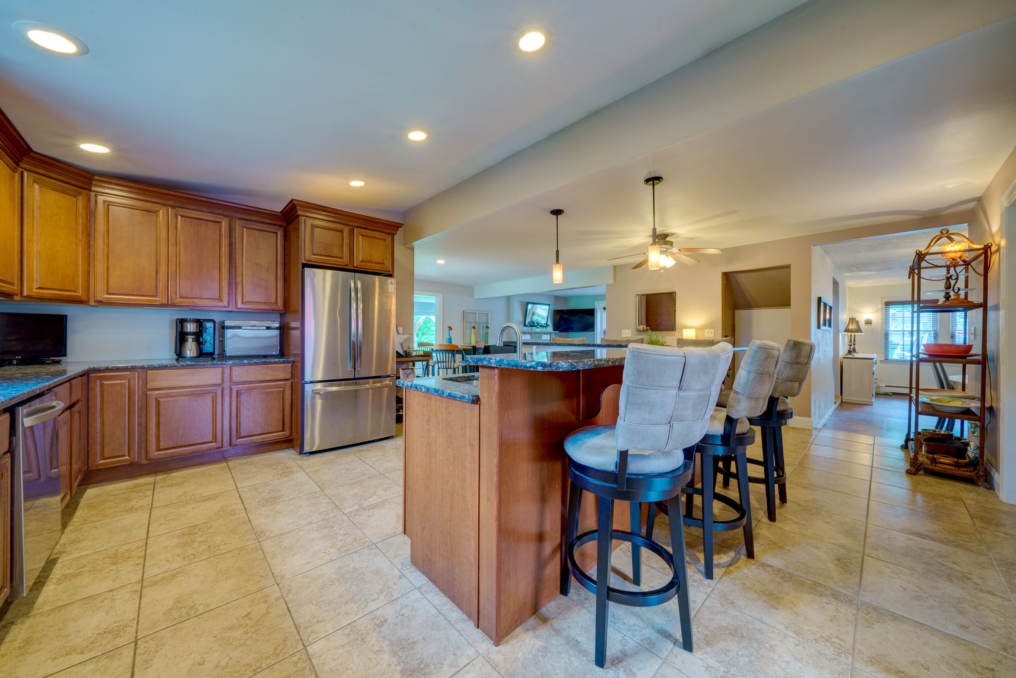 199 Fitch St, North Haven, CT 06473, USA Photo 28