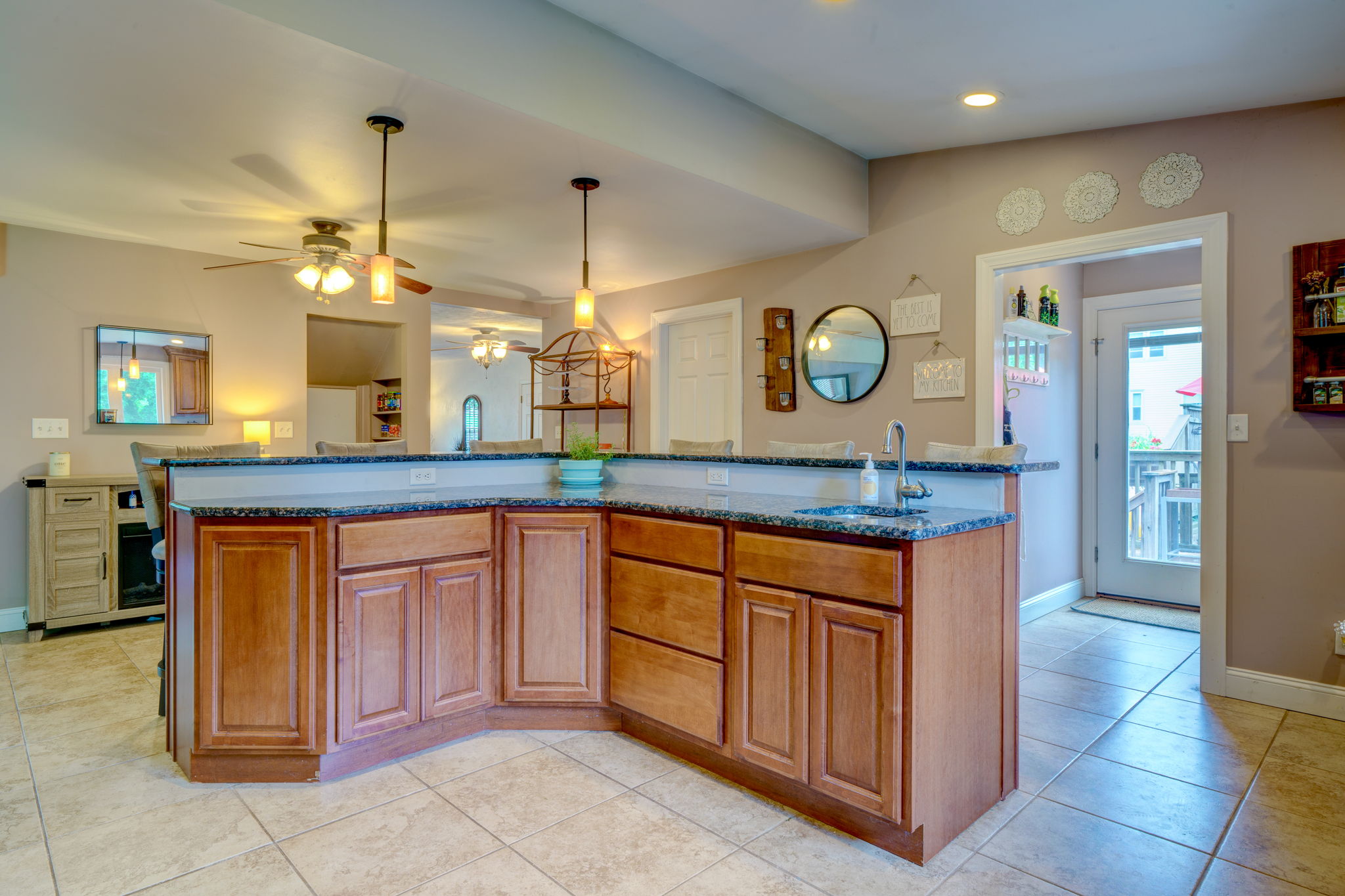 199 Fitch St, North Haven, CT 06473, USA Photo 34