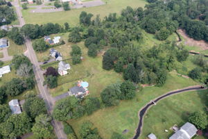 199 Fitch St, North Haven, CT 06473, USA Photo 70