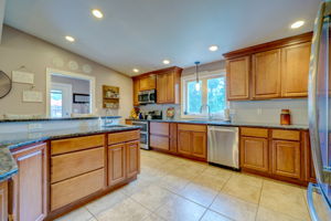 199 Fitch St, North Haven, CT 06473, USA Photo 29