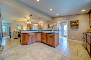 199 Fitch St, North Haven, CT 06473, USA Photo 32