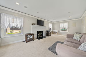 102 West St, Brockton, MA 02301, US Photo 8