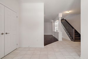 721 Gilmour Cres, Shelburne, ON L9V 3X3, CA Photo 3