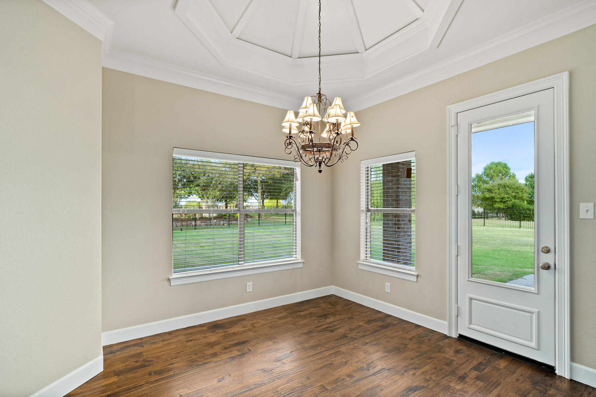 117 Stoneleigh Dr, Heath, TX 75032 Sharp Frame Media