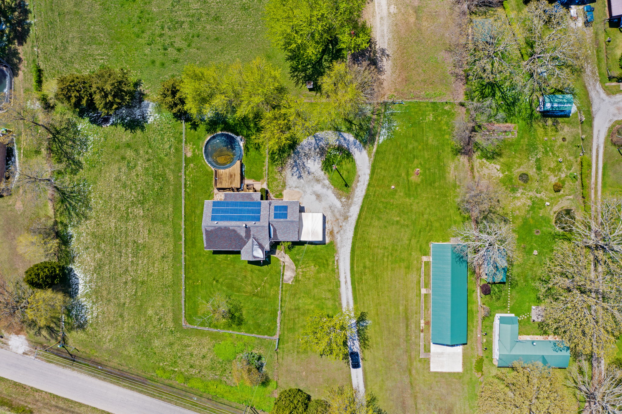 12758 Spring Town Rd, Mineral Point, MO 63660, US Photo 30