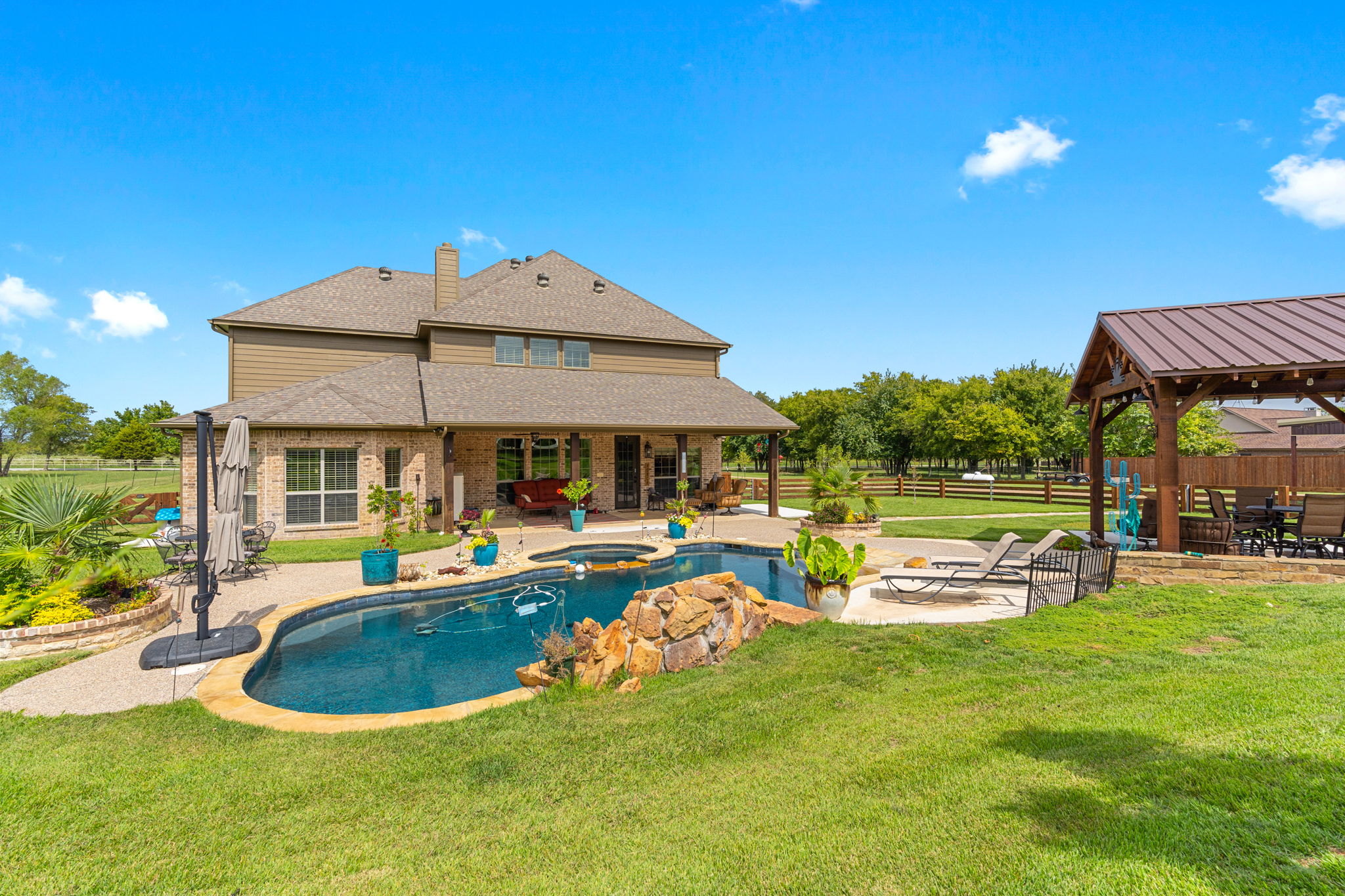 690 Pioneer Rd, Rhome, TX 76078 Sharp Frame Media