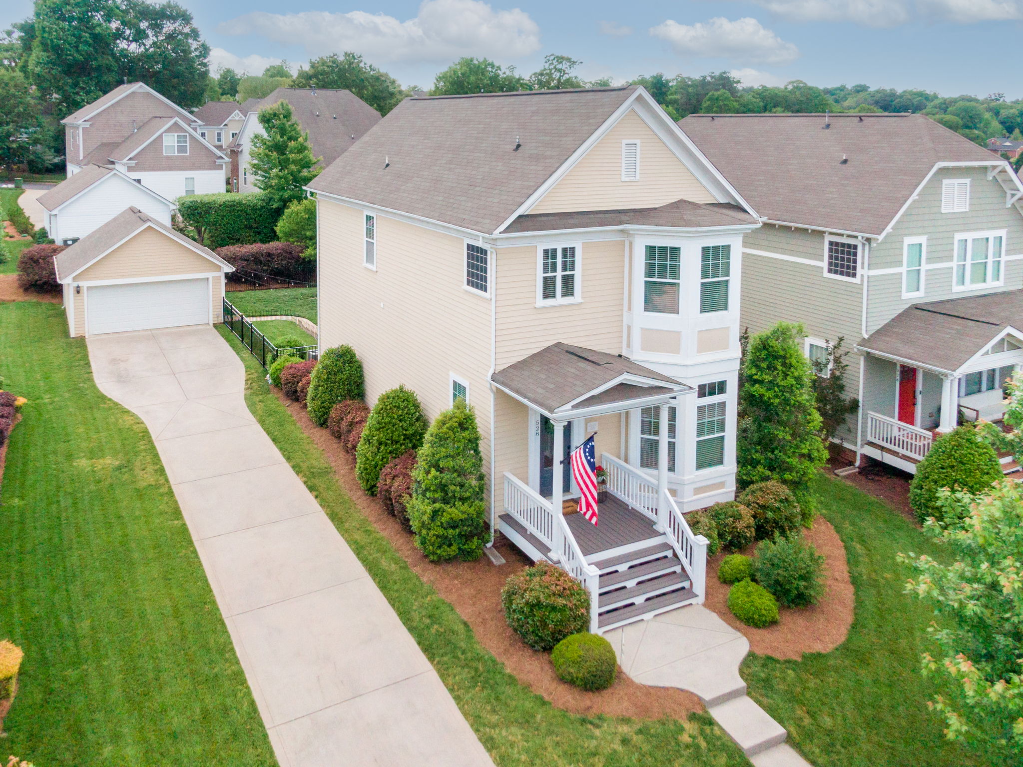 528 Lakeview Dr, McAdenville, NC 28101 Whitlock Productions