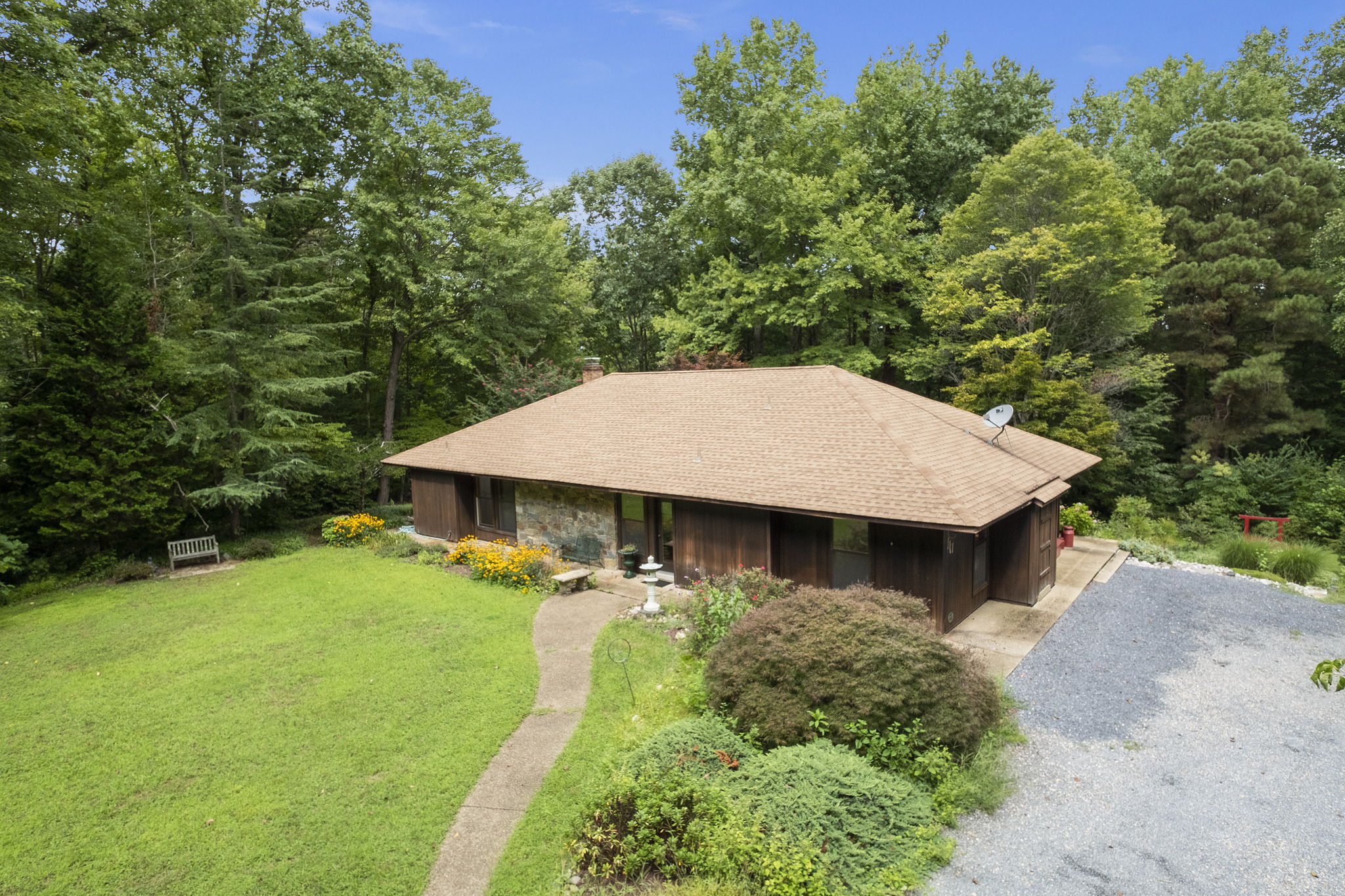 14400 Molly Berry Rd, Brandywine, MD 20613, USA Photo 2