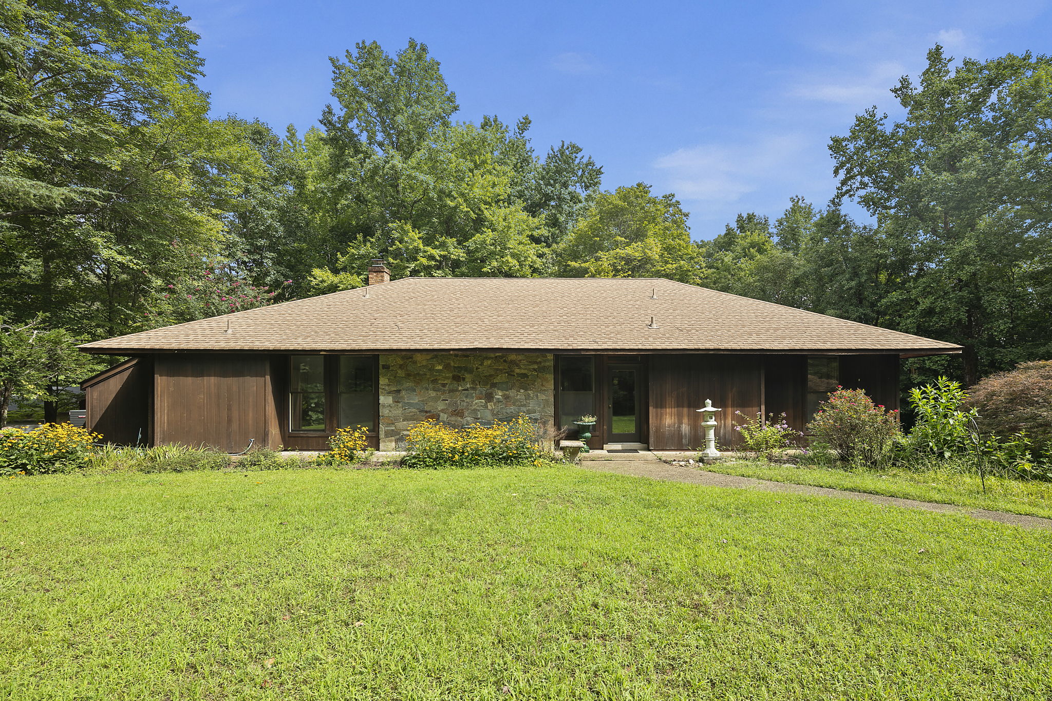 14400 Molly Berry Rd, Brandywine, MD 20613, USA Photo 4