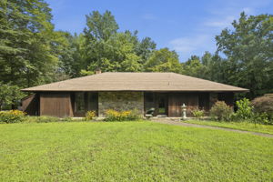 14400 Molly Berry Rd, Brandywine, MD 20613, USA Photo 3