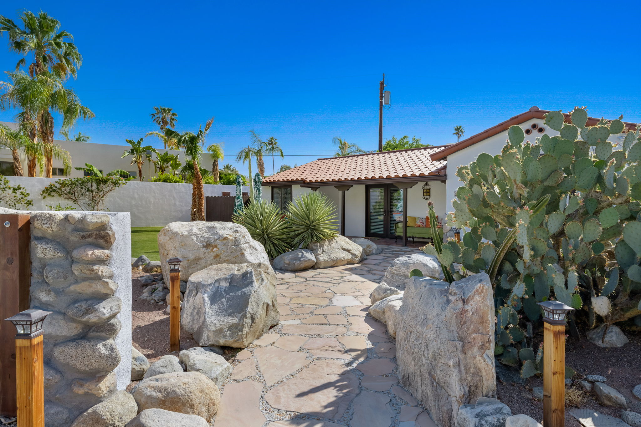 2336 N Cardillo Ave, Palm Springs, CA 92262, US Photo 7