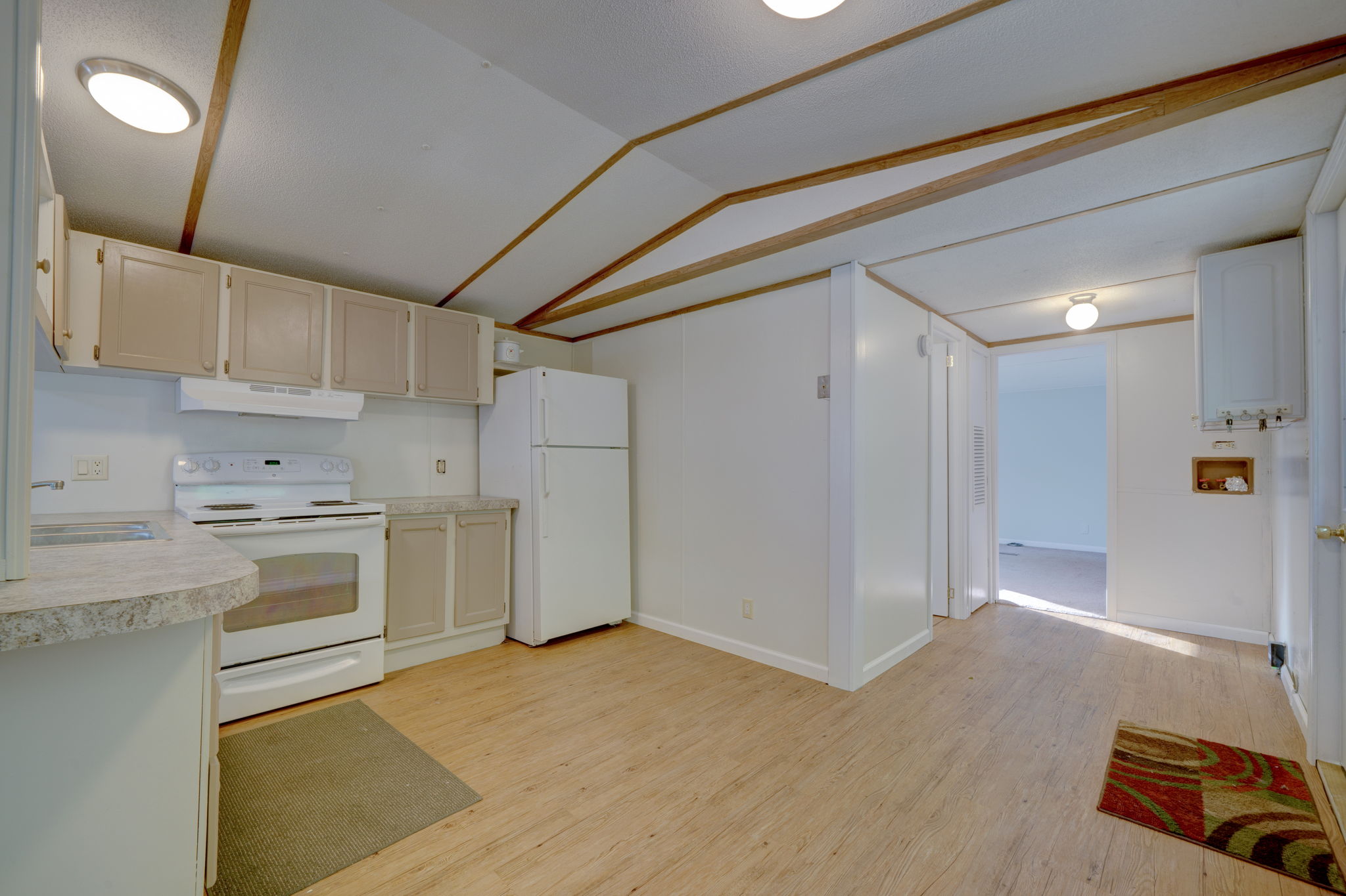 441 Brooklyn Rd, Canterbury, CT 06331, US Photo 16