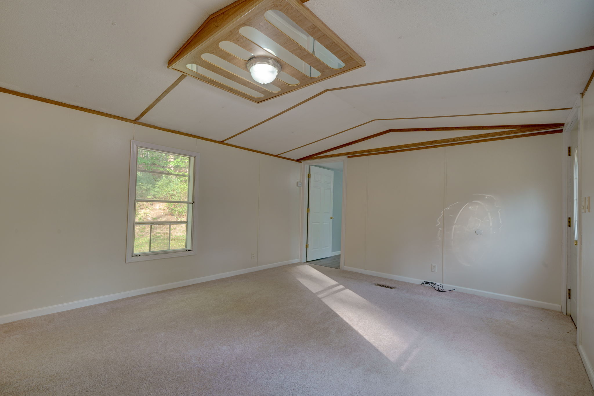 441 Brooklyn Rd, Canterbury, CT 06331, US Photo 21