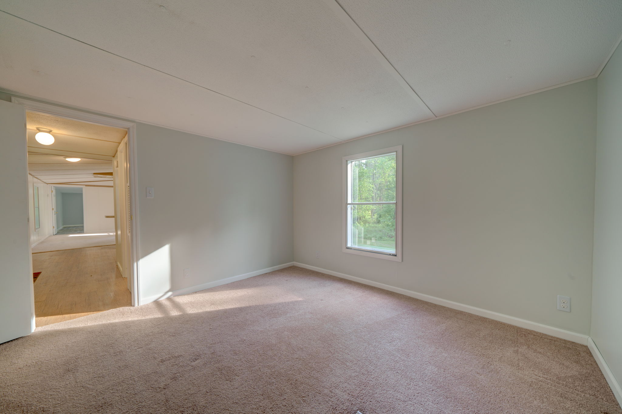 441 Brooklyn Rd, Canterbury, CT 06331, US Photo 9