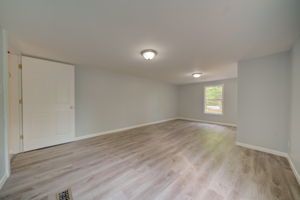 441 Brooklyn Rd, Canterbury, CT 06331, US Photo 23