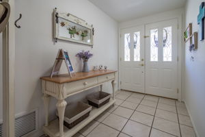 1722 Fitzgerald Rd, Simi Valley, CA 93065, US Photo 5