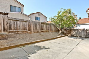 340 Jorgensen Dr, Pittsburg, CA 94565, US Photo 21