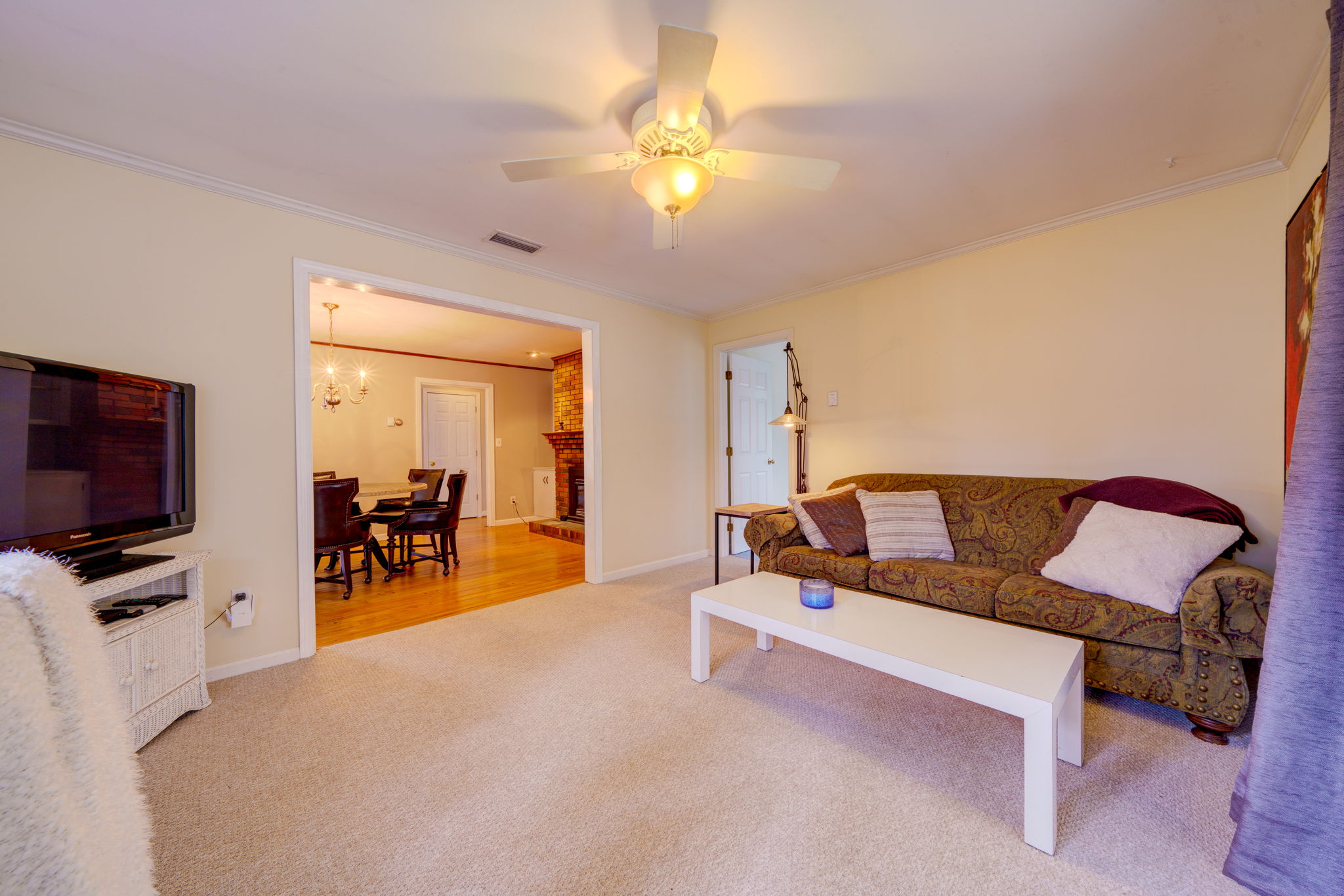 245 Coppermill Rd, Wethersfield, CT 06109 Ed McCullough Photography