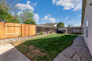 6726 Sun Acer Way, Rio Linda, CA 95673, US Photo 26