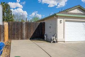 6726 Sun Acer Way, Rio Linda, CA 95673, US Photo 29