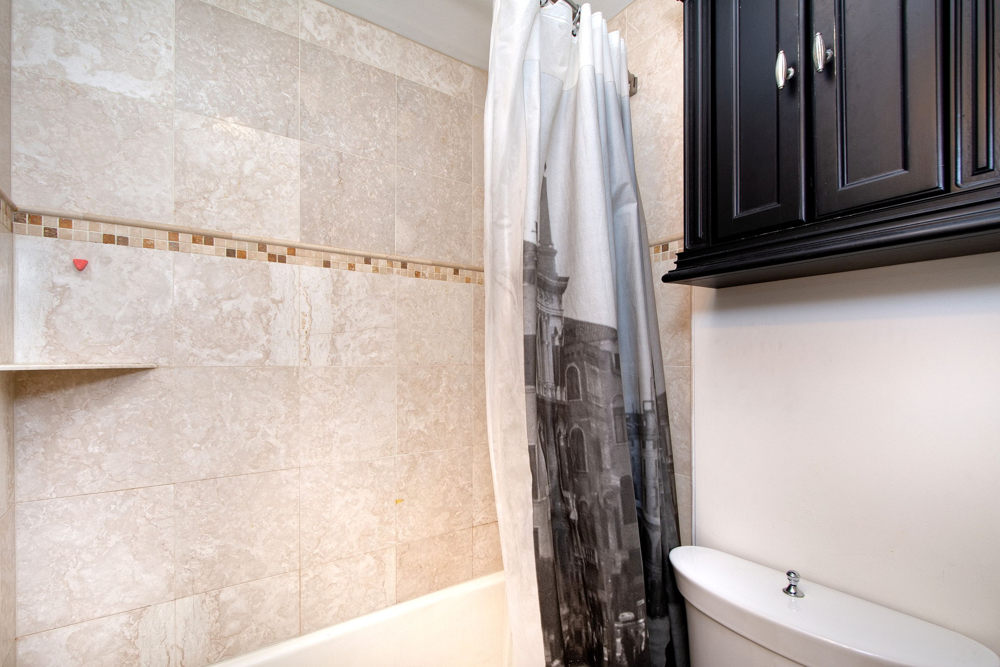 55 Phillips St, Boston, MA 02114, US Photo 12